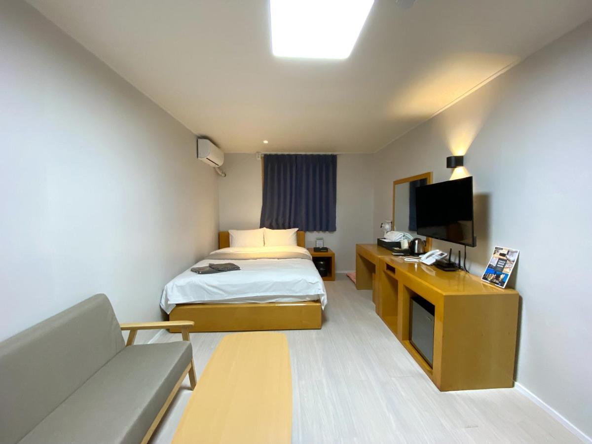 Suanbo Hot Spring Healing Hotel 忠州市 エクステリア 写真