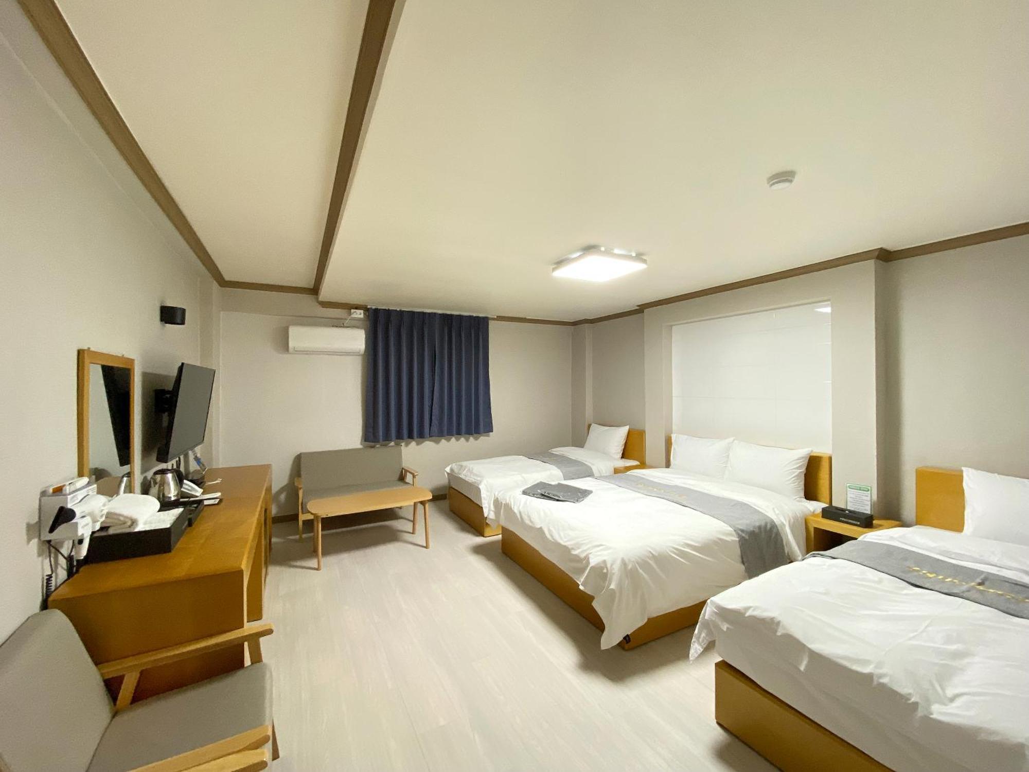 Suanbo Hot Spring Healing Hotel 忠州市 エクステリア 写真