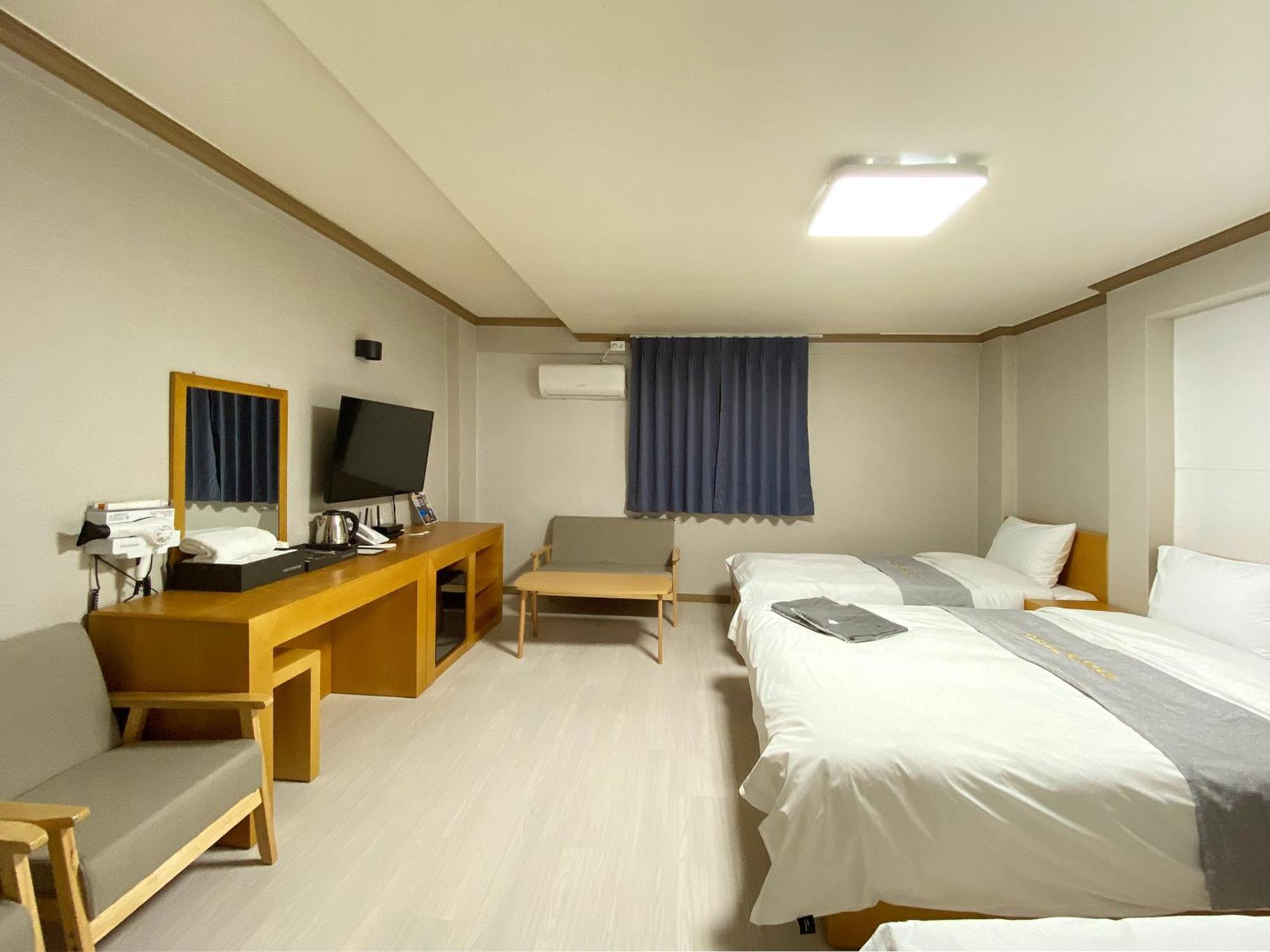 Suanbo Hot Spring Healing Hotel 忠州市 エクステリア 写真